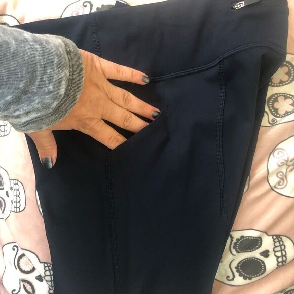 Lululemon Pace Rival Mid-Rise Crop - Picture 6 of 8